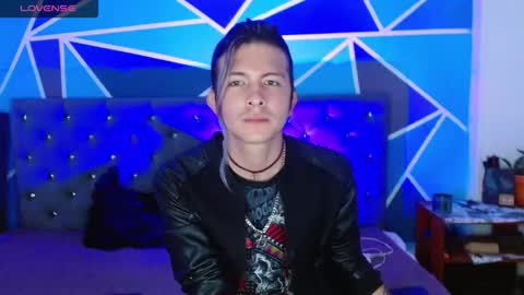 I am Valentinn online show from 7, 10, 2025