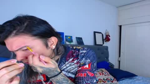 I am Valentinn online show from 5, 4, 2026