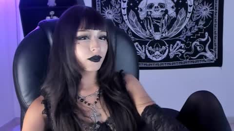 Snapshot of celestical chatting on 28, 10, 2025 online show from 28, 10, 2025