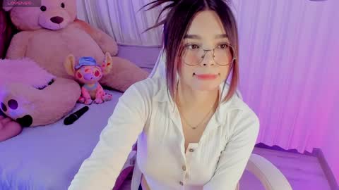        700   110 p  online show from 5, 4, 2026