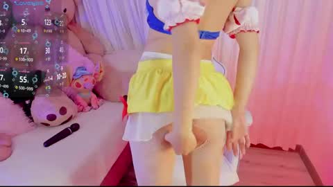        700   110 p  online show from 17, 4, 2026