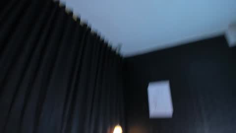 CelinaYHanck online show from 7, 11, 2025