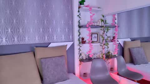 Snapshot of celine_lee chatting on 18, 9, 2025 Celine online show from 18, 9, 2025