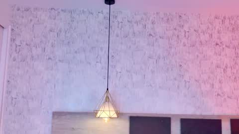 Snapshot of celine_lee chatting on 19, 12, 2025 Celine online show from 19, 12, 2025