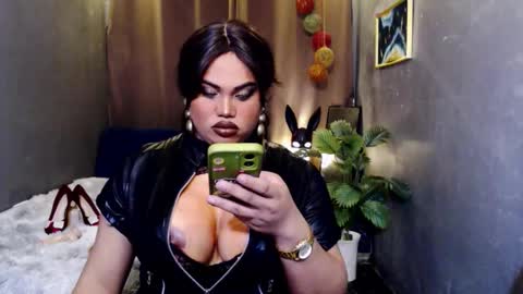 cellinekittcumerr online show from 15, 11, 2025