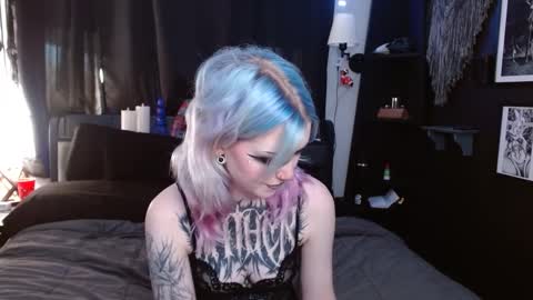 Snapshot of cerianex chatting on 20, 1, 2025 Averi online show from 20, 1, 2025