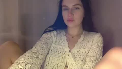 Snapshot of cerisedood82 chatting on 18, 10, 2025 Eva online show from 18, 10, 2025