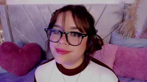 Snapshot of chaarlotte_1 chatting on 5, 7, 2026 charlotte online show from 5, 7, 2026