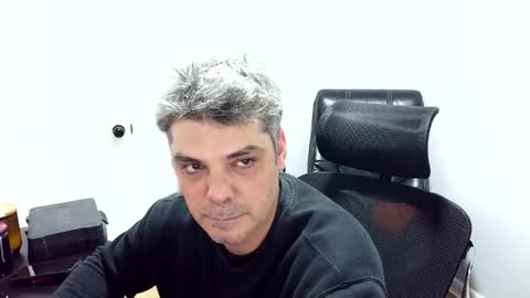 Snapshot of chadurmate chatting on 1, 11, 2025 chadurmate online show from 1, 11, 2025