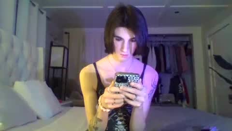 chanel2002 online show from 8, 3, 2025