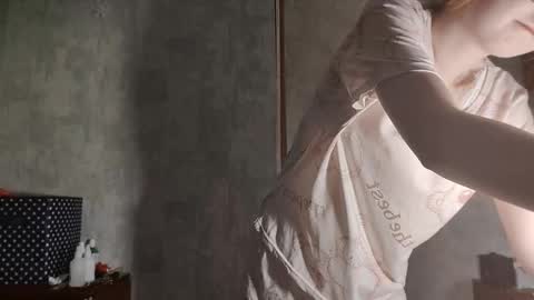 Lia online show from 5, 3, 2026