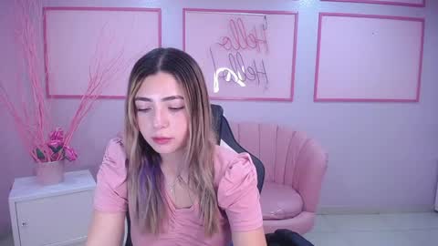 channel_blonde_a online show from 22, 1, 2025