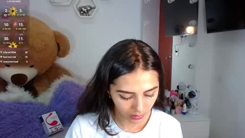 Isabella online show from 31, 12, 2024