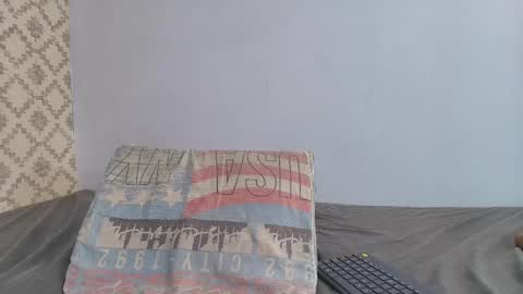 Raquel  online show from 15, 2, 2025