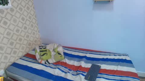 Raquel  online show from 6, 3, 2025