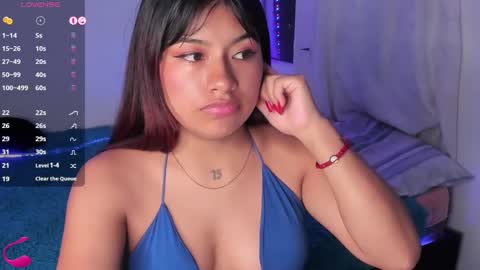 Snapshot of chantalpetit chatting on 2, 1, 2025 chantalpetit online show from 2, 1, 2025