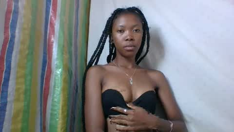 chariola0101 online show from 27, 1, 2025