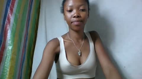 chariola0101 online show from 2, 2, 2025