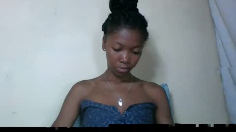 chariola0101 online show from 2, 3, 2025