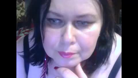 Snapshot of charleekendall chatting on 8, 11, 2025 CharleeKendall online show from 8, 11, 2025