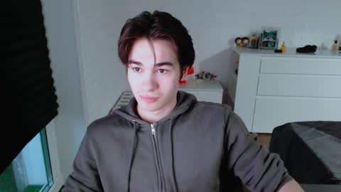 charleshanson69 online show from 18, 10, 2025