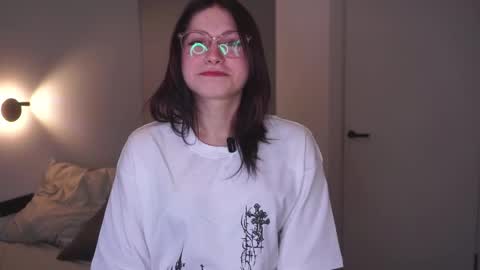 Mia online show from 22, 3, 2026