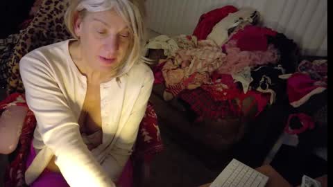 Charli online show from 7, 1, 2026