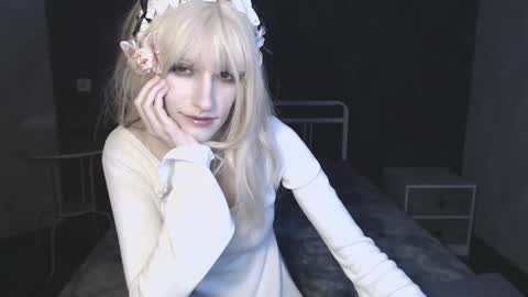 Snapshot of charlie_crystal chatting on 14, 1, 2026 Charlie online show from 14, 1, 2026