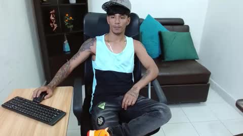 Snapshot of charlie_oconnor chatting on 4, 1, 2025 Charlie oconnor online show from 4, 1, 2025