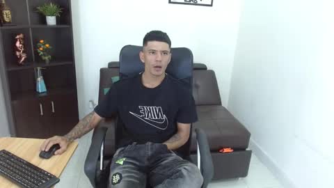 Snapshot of charlie_oconnor chatting on 18, 2, 2025 Charlie oconnor online show from 18, 2, 2025