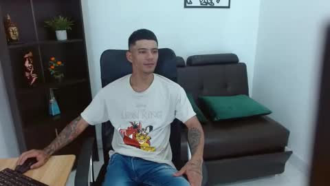 Snapshot of charlie_oconnor chatting on 19, 2, 2025 Charlie oconnor online show from 19, 2, 2025