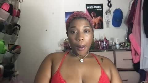 charliecakesssss online show from 8, 12, 2024