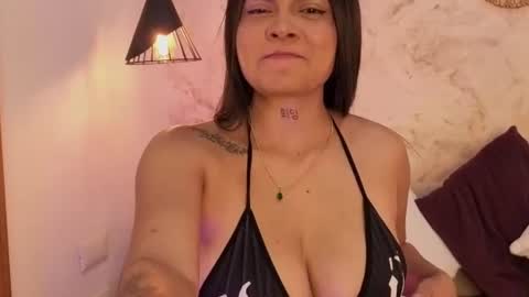 Snapshot of charliee_jhonson_ chatting on 28, 6, 2026 charliee_jhonson_ online show from 28, 6, 2026