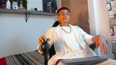 Charles Russo online show from 14, 12, 2024