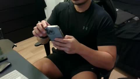 charliekkw online show from 8, 1, 2026