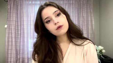 Snapshot of charlieluersen chatting on 20, 12, 2025 Freya online show from 20, 12, 2025