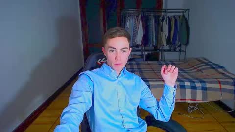 Snapshot of charlieseyer chatting on 30, 1, 2025 carlos reyes online show from 30, 1, 2025