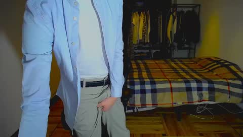 Snapshot of charlieseyer chatting on 31, 1, 2025 carlos reyes online show from 31, 1, 2025