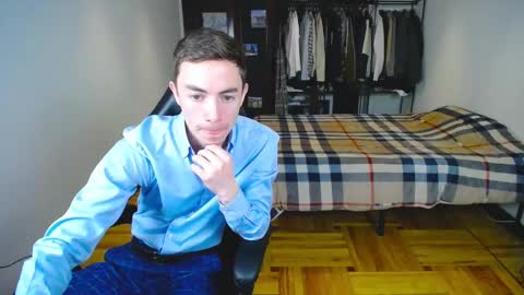 Snapshot of charlieseyer chatting on 12, 2, 2025 carlos reyes online show from 12, 2, 2025