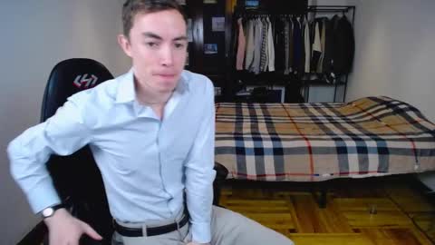 Snapshot of charlieseyer chatting on 25, 2, 2025 carlos reyes online show from 25, 2, 2025