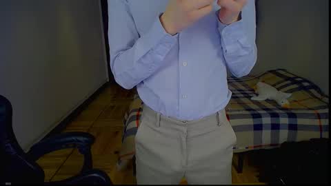 Snapshot of charlieseyer chatting on 8, 1, 2026 carlos reyes online show from 8, 1, 2026