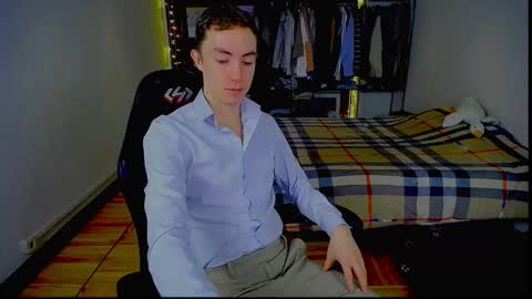 Snapshot of charlieseyer chatting on 12, 1, 2026 carlos reyes online show from 12, 1, 2026