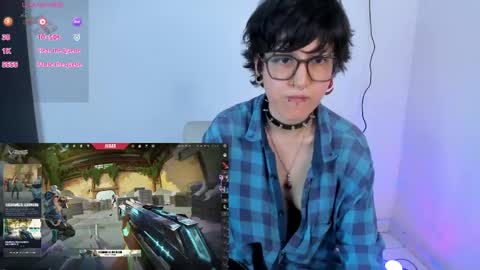Snapshot of charlietaylorr__ chatting on 5, 5, 2026 Charlie online show from 5, 5, 2026