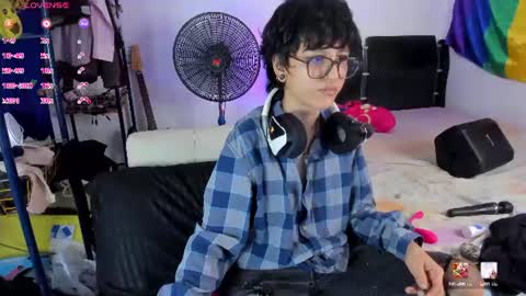 Snapshot of charlietaylorr__ chatting on 11, 6, 2026 Charlie online show from 11, 6, 2026
