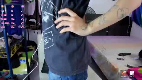 Snapshot of charlietaylorr__ chatting on 20, 6, 2026 Charlie online show from 20, 6, 2026