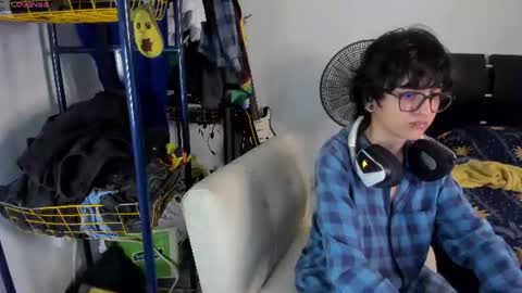 Snapshot of charlietaylorr__ chatting on 2, 8, 2026 Charlie online show from 2, 8, 2026