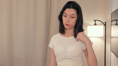 Snapshot of charlinepiker chatting on 7, 1, 2026 Yumi online show from 7, 1, 2026