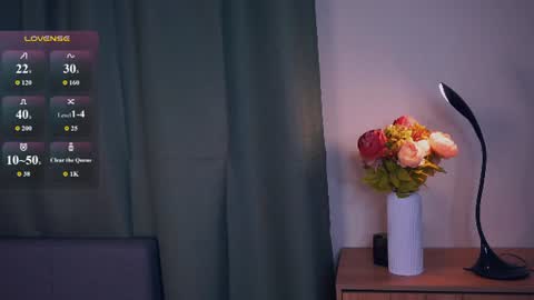 Snapshot of charlinepiker chatting on 12, 6, 2026 Yumi online show from 12, 6, 2026