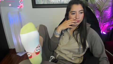 Snapshot of charlote_horny chatting on 4, 2, 2025 Charlote online show from 4, 2, 2025