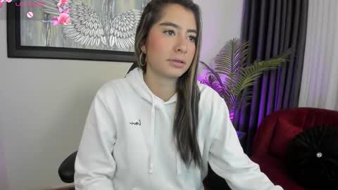 Snapshot of charlote_horny chatting on 21, 2, 2025 Charlote online show from 21, 2, 2025